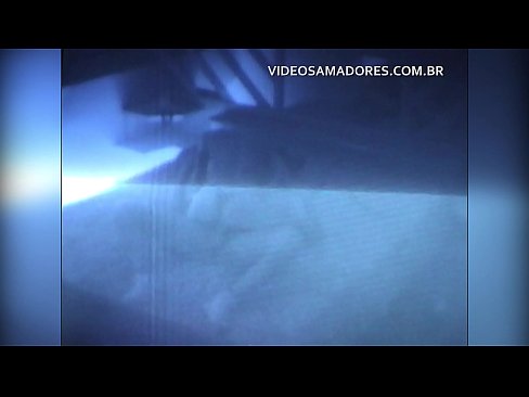 ❤️ U maritu filma a moglia chì scopa un vicinu è scopre chì hè un cornu ❤️❌ Video anale à co.redporn-tv.ru