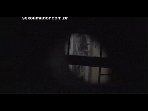 ❤️ Blondie hè videoregistrata in segretu da un voyeur di u quartieru nascostu daretu à i mattoni cavi ❤️❌ Video anale à co.redporn-tv.ru